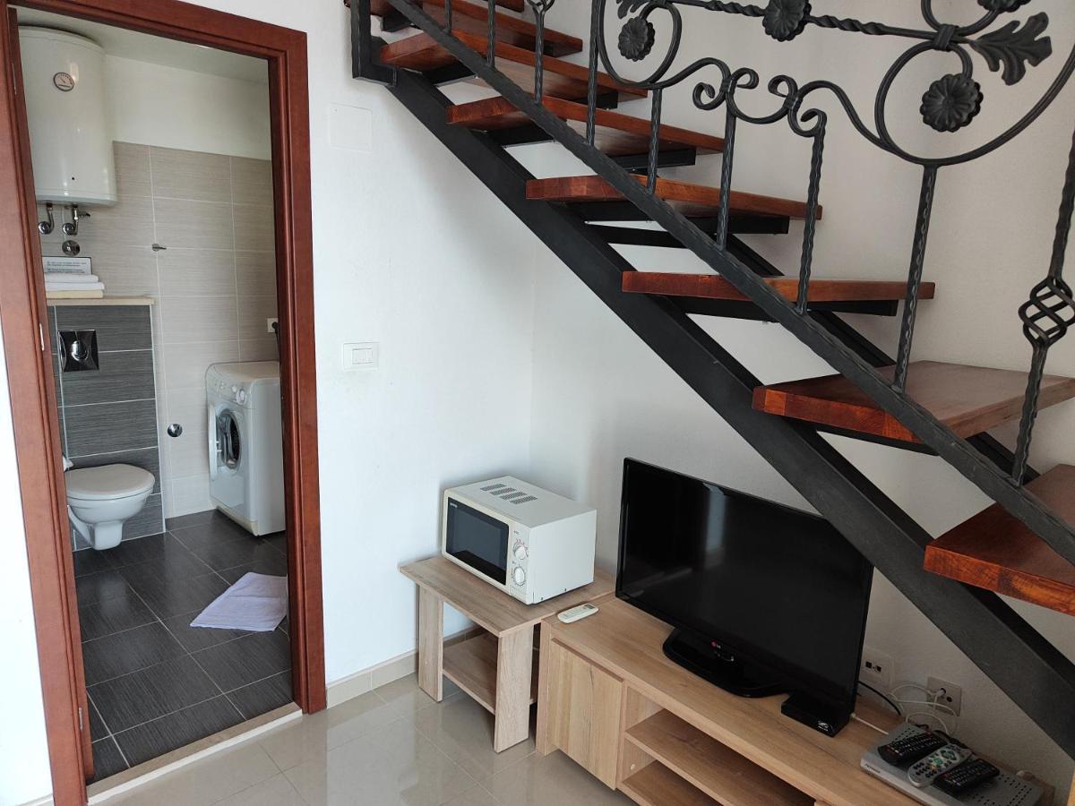 Apartmani Nada Mustapic Brela Exteriör bild