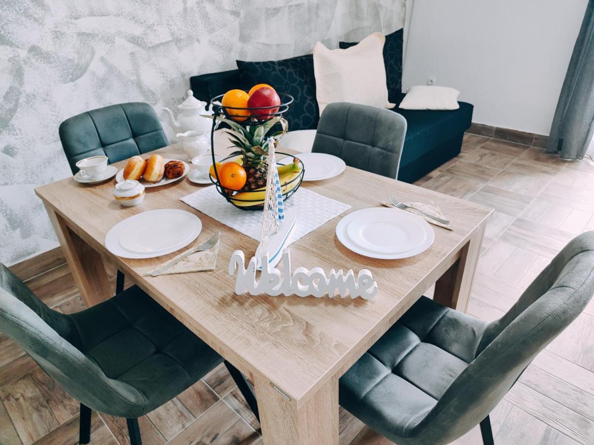 Apartmani Nada Mustapic Brela Exteriör bild